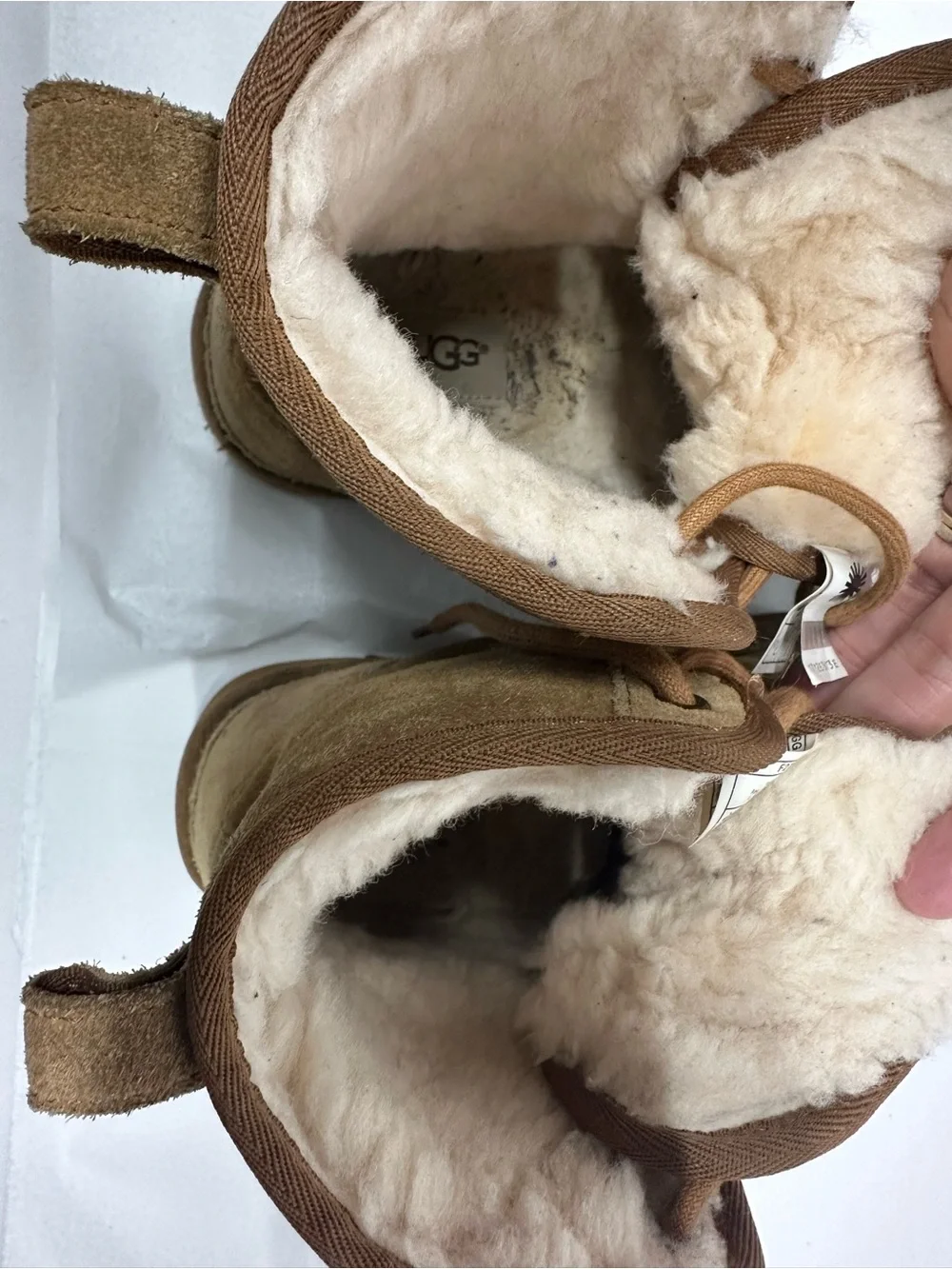 UGG Neumel Hi lace up Winter boots Sz: M8 W9.5 chestnut suede shearling lining.
